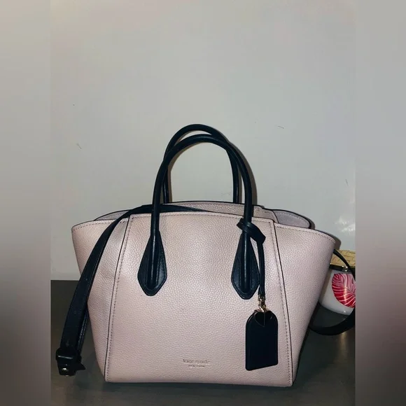 ♠️ Kate Spade Medium Satchel ♠️ - Picture 1 of 10